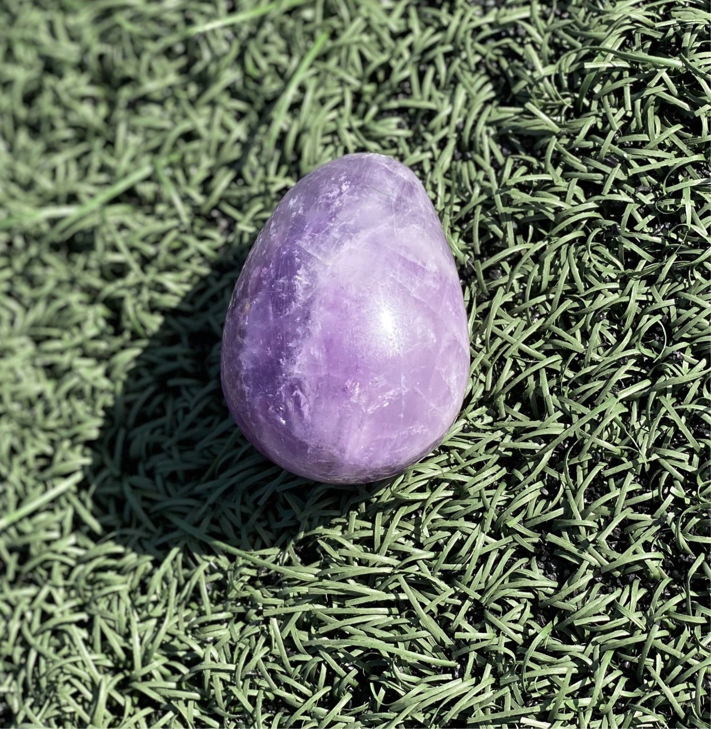 Huge Amethyst Eggie