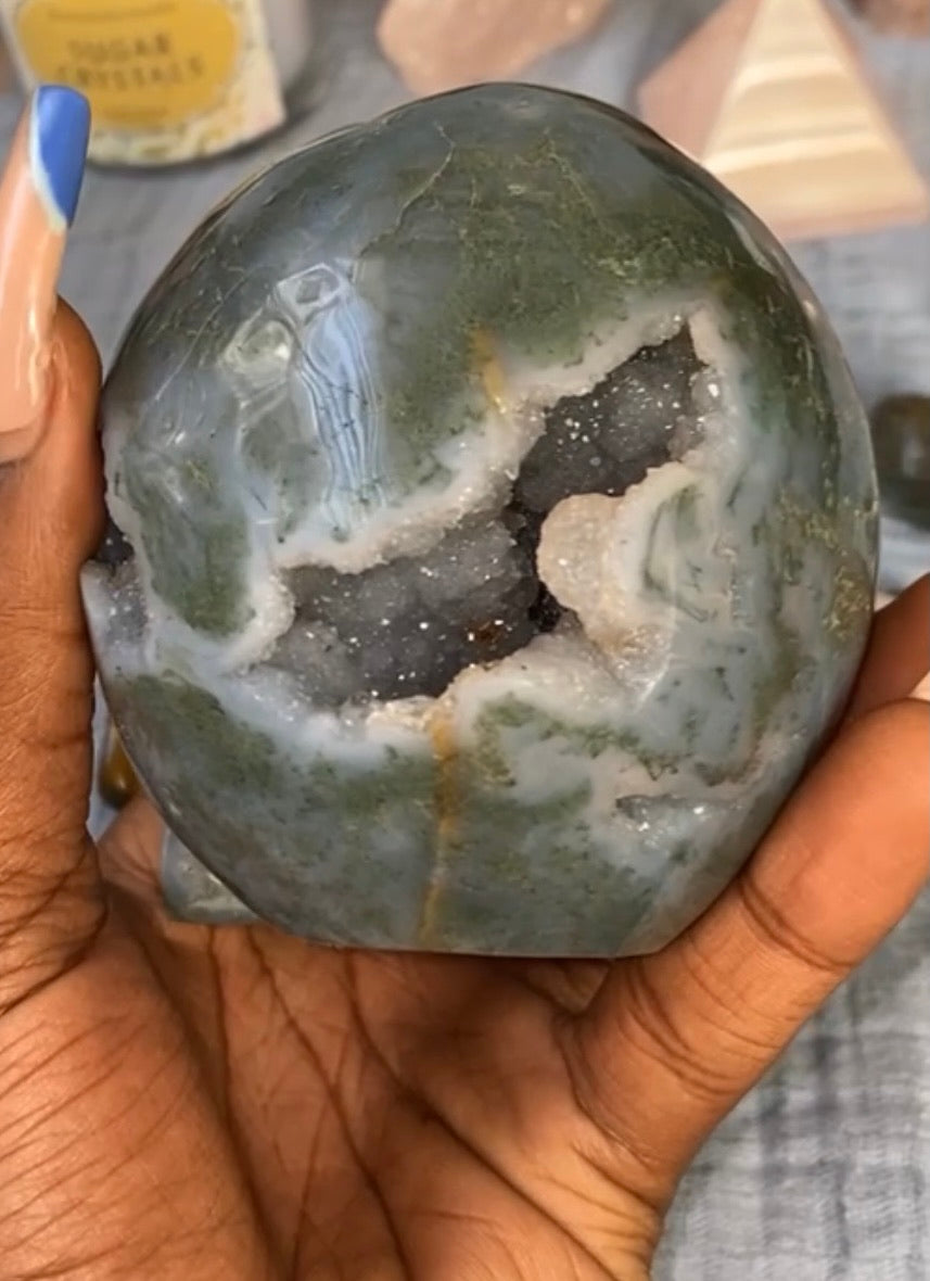 Moss Agate Skull