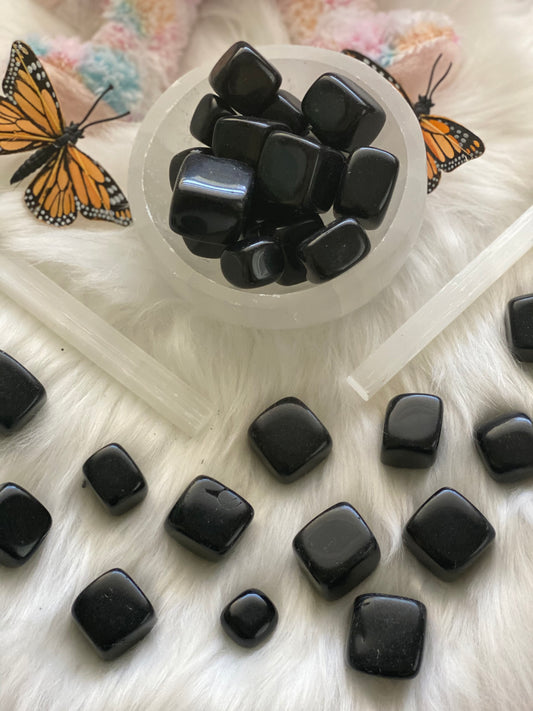 Obsidian Cubes