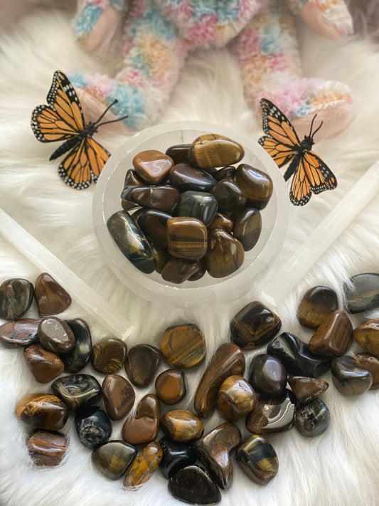 Tiger Eye Tumbles